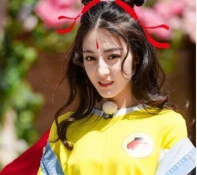 热巴爆料小伙是谁啊视频,揭秘视频背后的故事  第3张